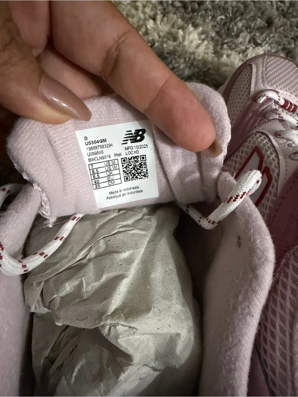 New Balance Women's Pink and Maroon 530 Running Sneakers